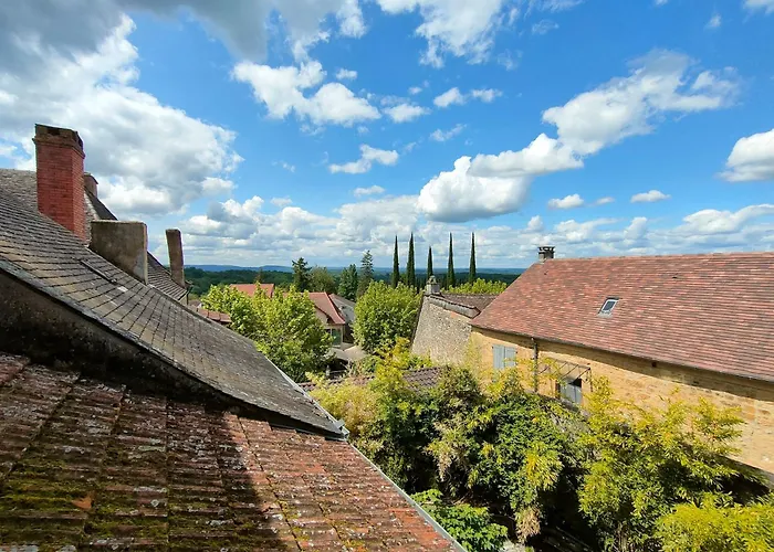 Les Epingliers - Le Clos Lacam, Centre Ville, Dog Friendly Апартаменты *